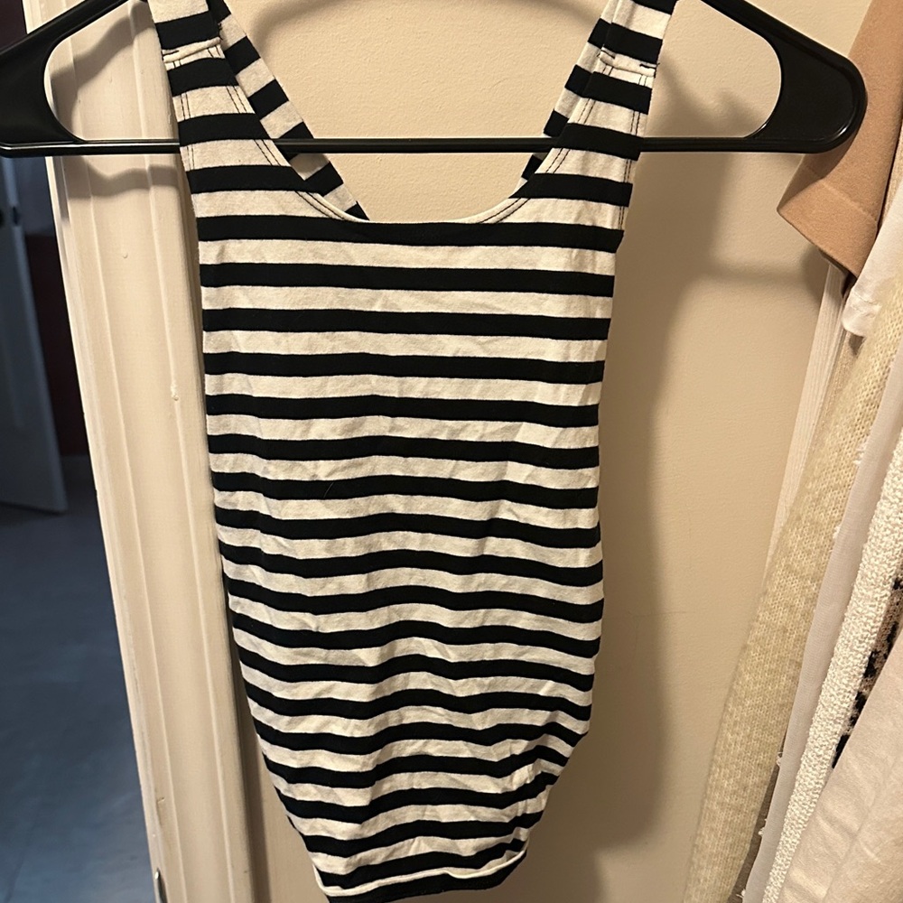 Fitted tank top